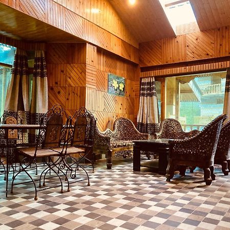 Woods Villa Cottage, Manali Екстер'єр фото
