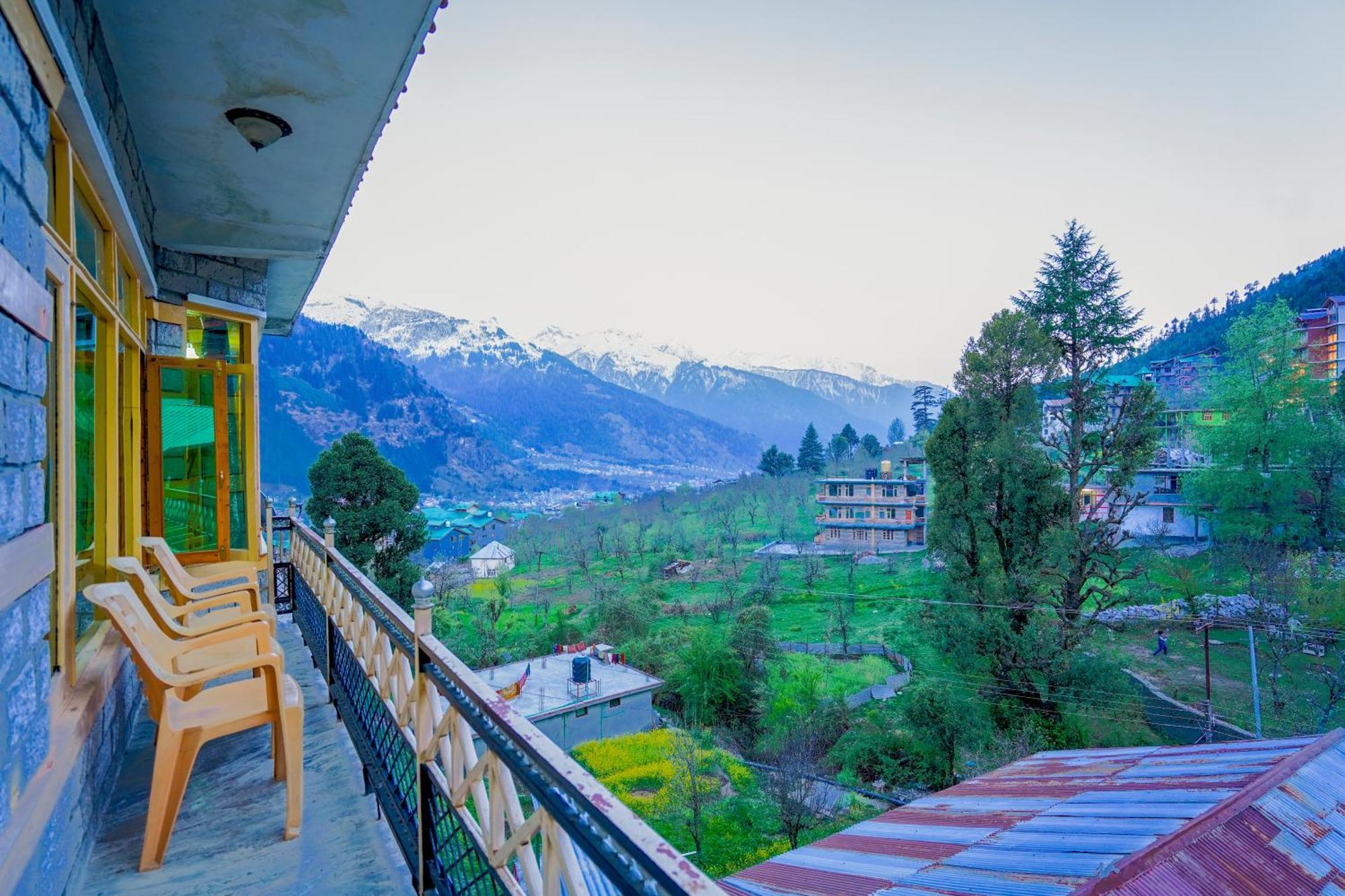 Woods Villa Cottage, Manali Екстер'єр фото