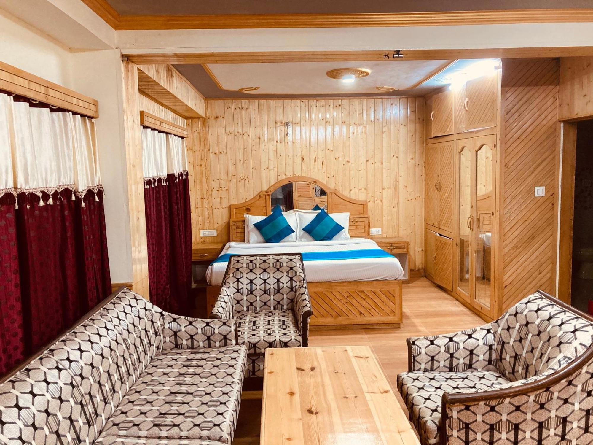 Woods Villa Cottage, Manali Екстер'єр фото