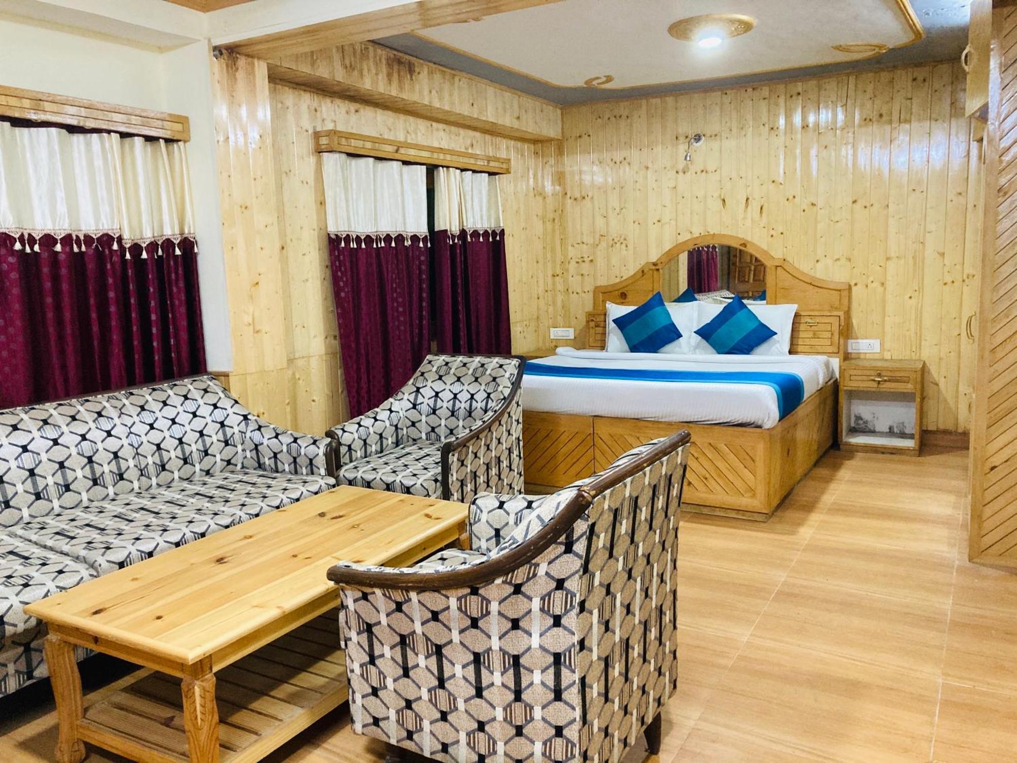 Woods Villa Cottage, Manali Екстер'єр фото